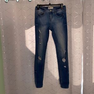Soft distressed jeans, size 5